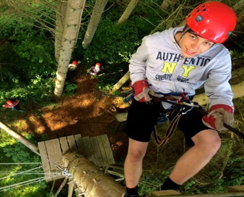 High Rope tijdens een schoolkamp in de Ardennen